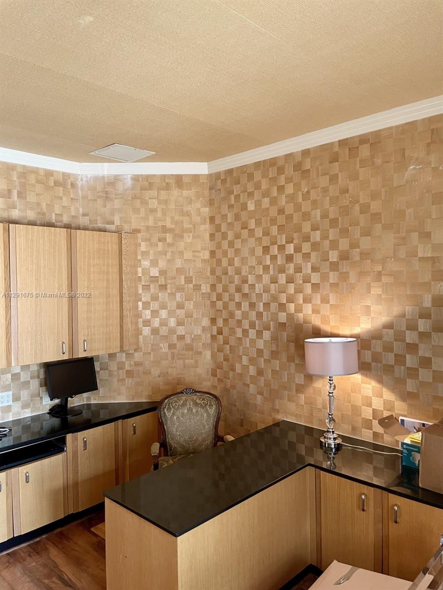 Chateau - Residential