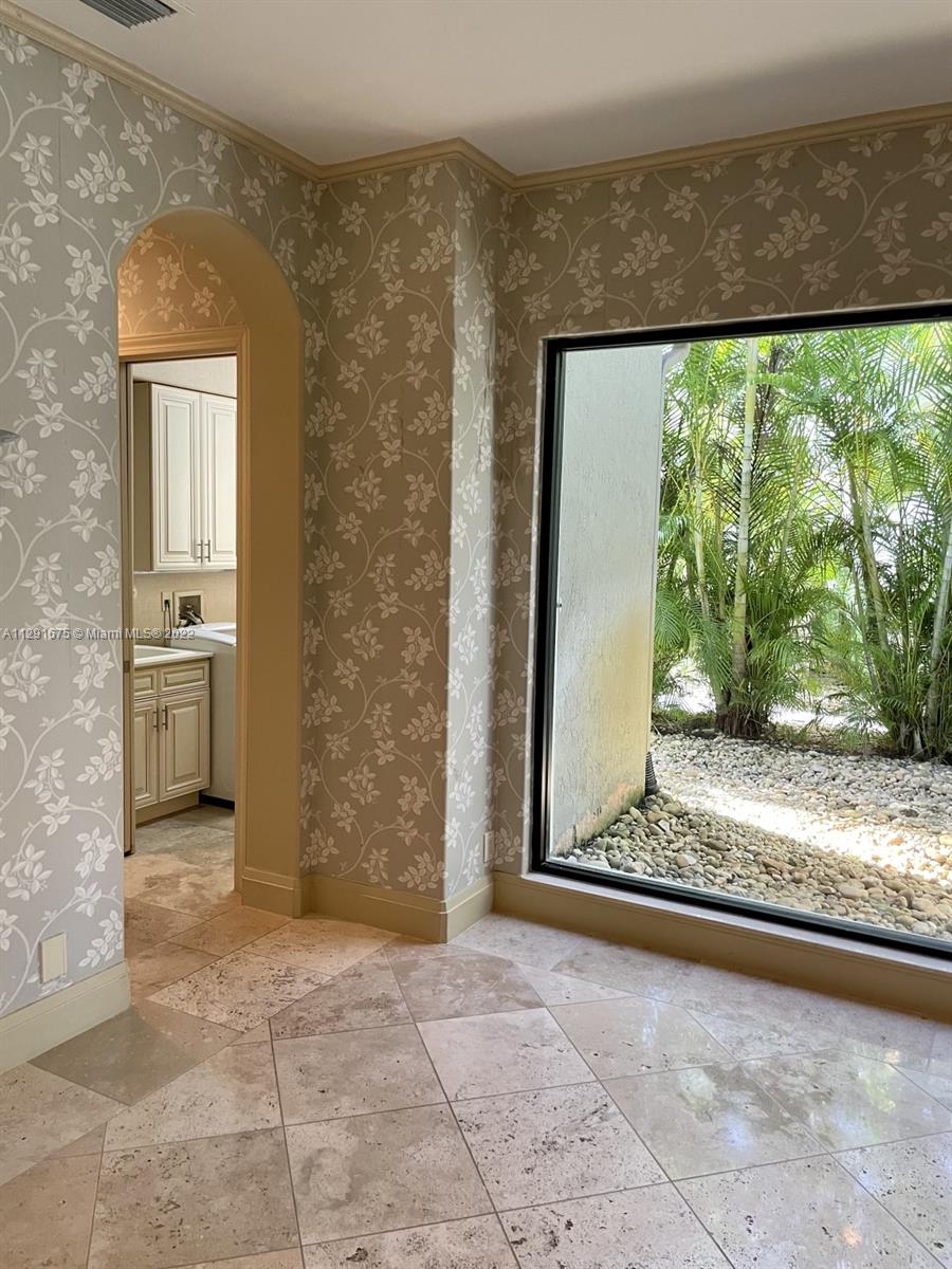 Chateau - Residential