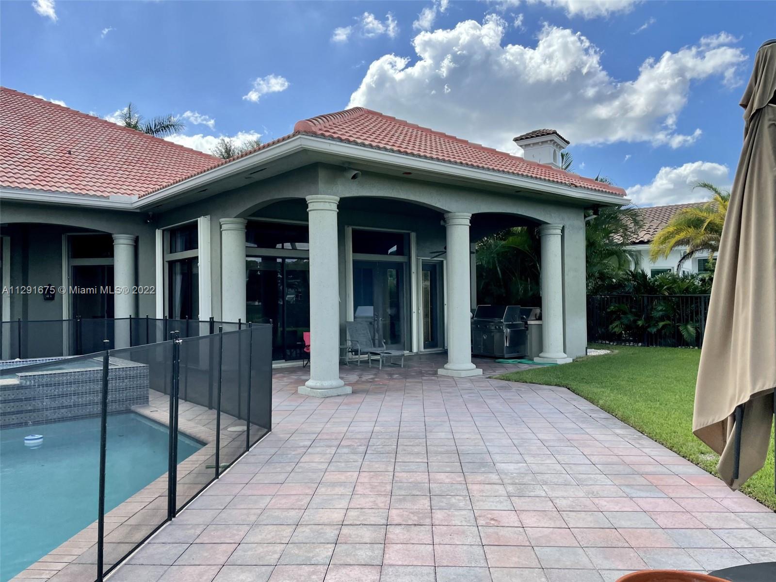 Chateau - Residential