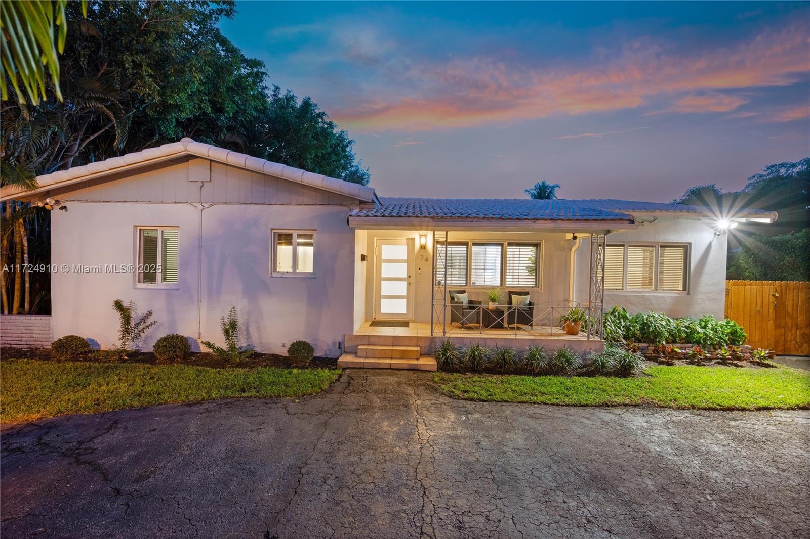 MIAMI SHORES SEC 1 AMD - Residential