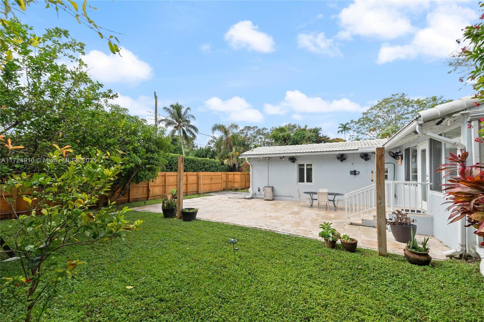 MIAMI SHORES SEC 1 AMD - Residential