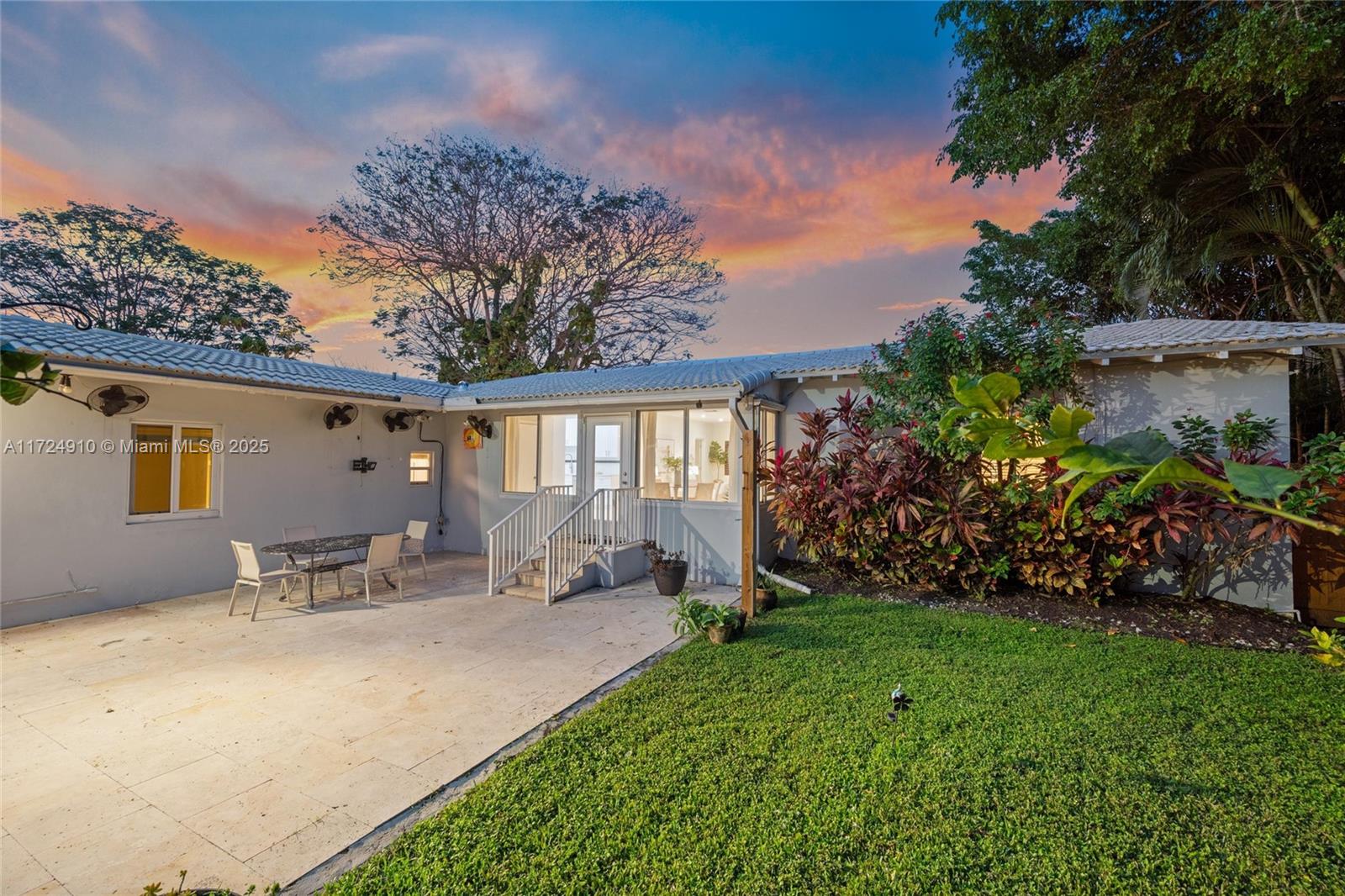 MIAMI SHORES SEC 1 AMD - Residential