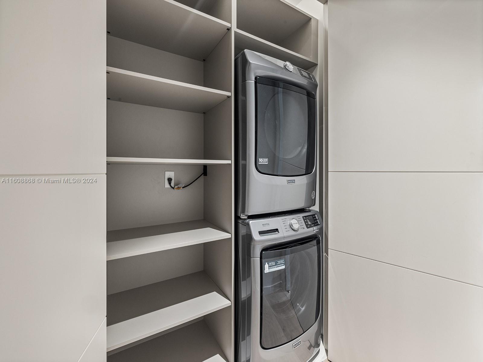 HIGH PINES REV PLAT OF 2N - Residential