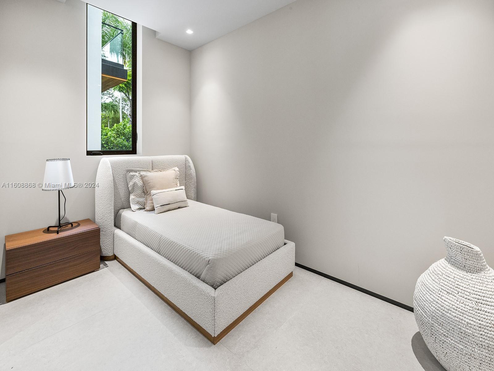 HIGH PINES REV PLAT OF 2N - Residential