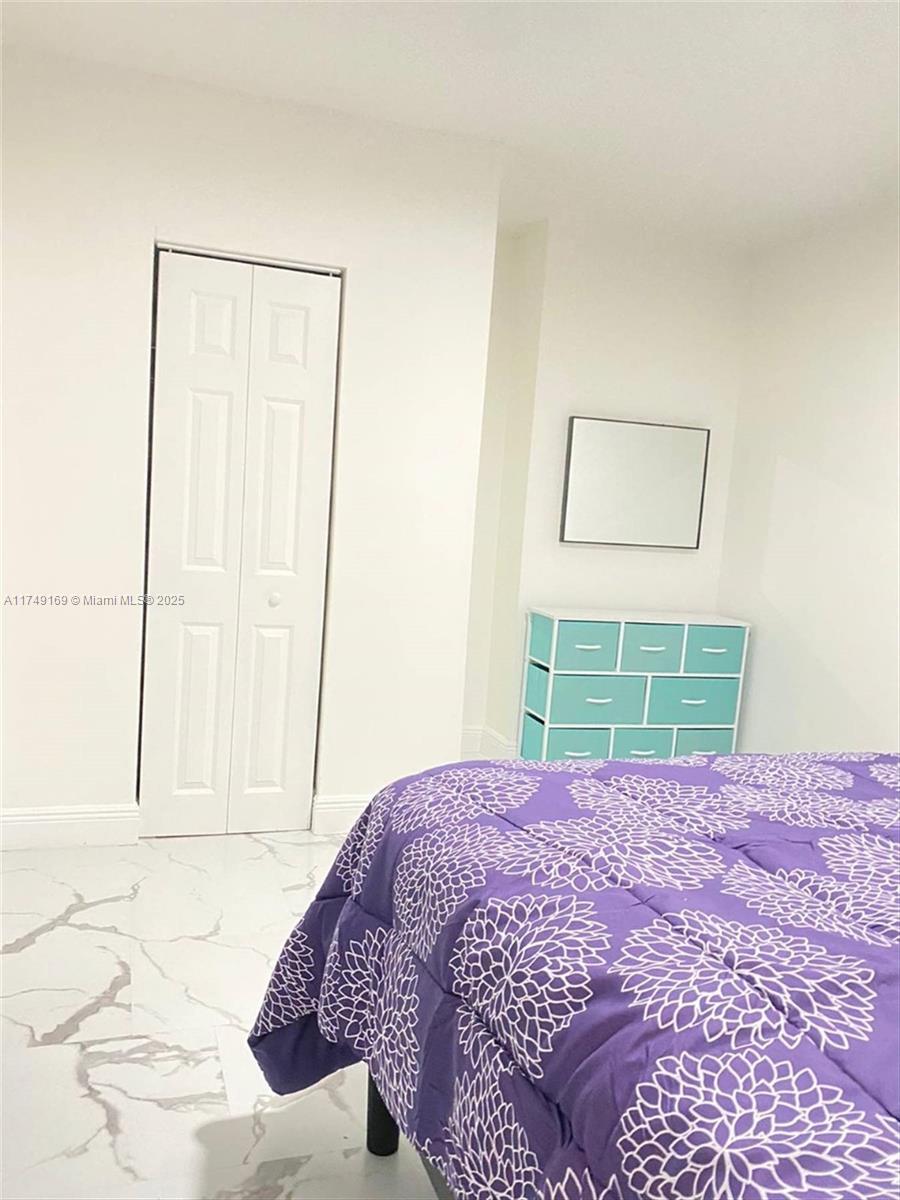 NORTH LIBERTY CITY - Residential Lease