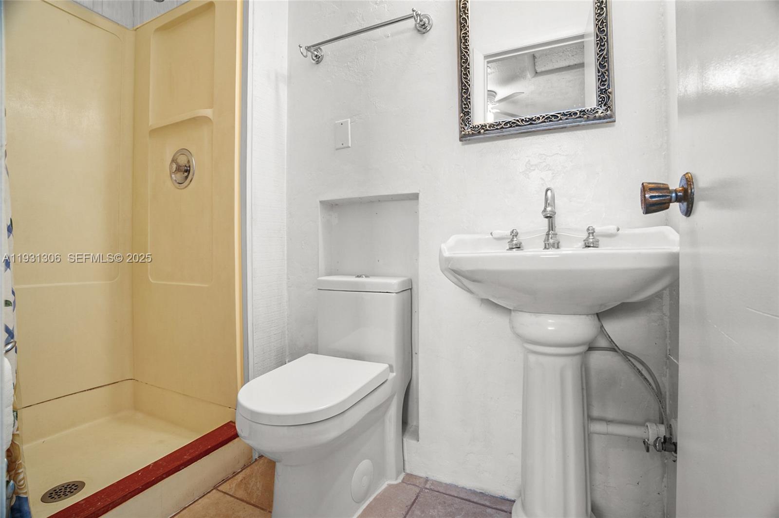 NORTH POMPANO BEACH SECTI - Residential