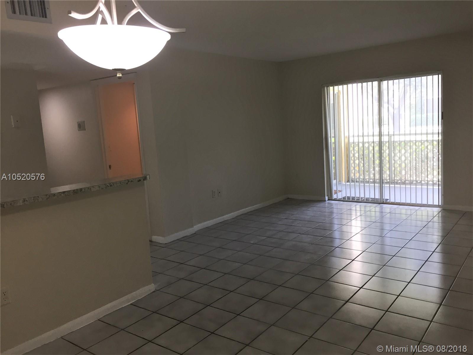 LE CLUB AT OLD CUTLER CON - Residential Lease