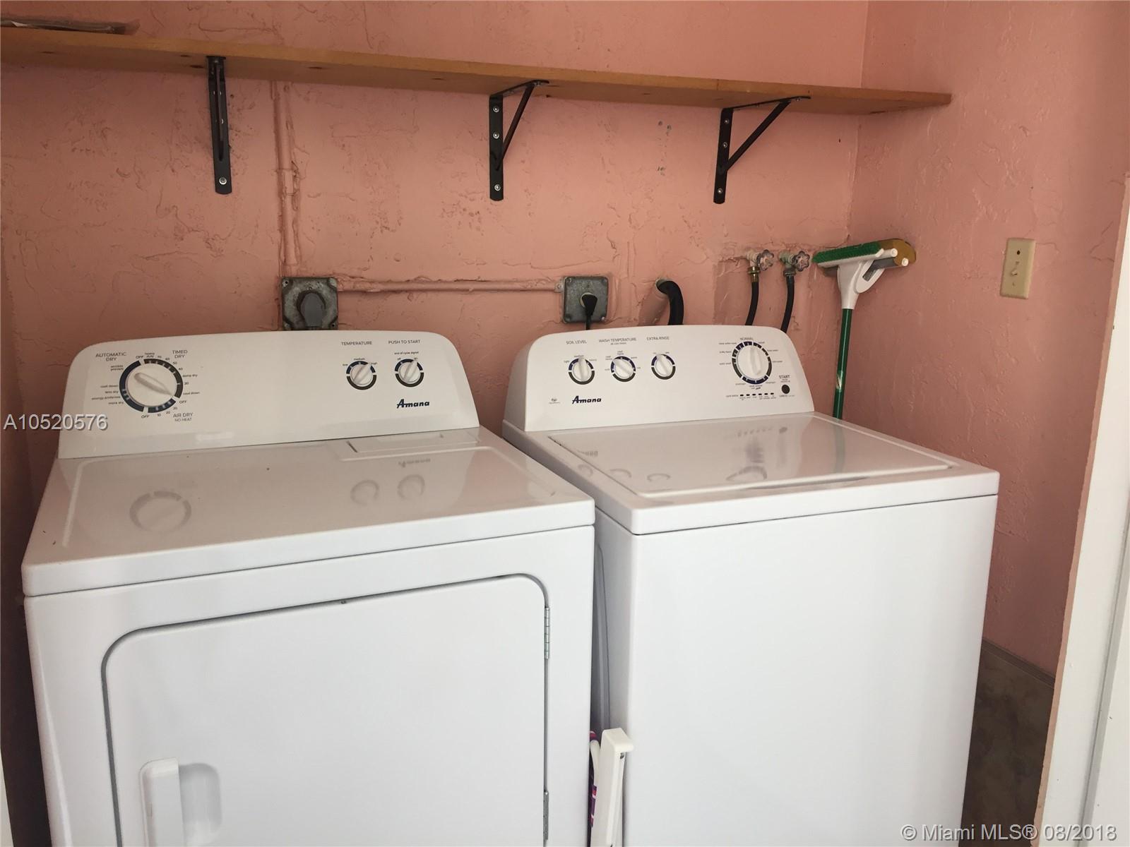 LE CLUB AT OLD CUTLER CON - Residential Lease