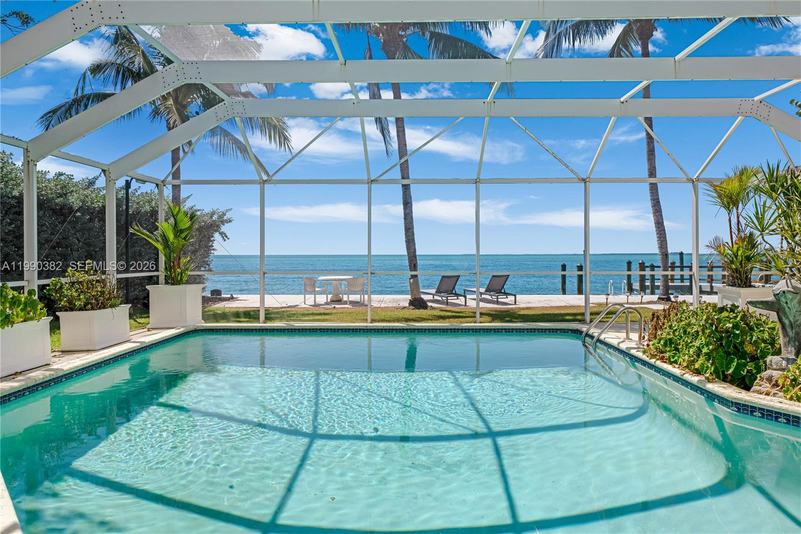 MASHTA ISLAND - Residential