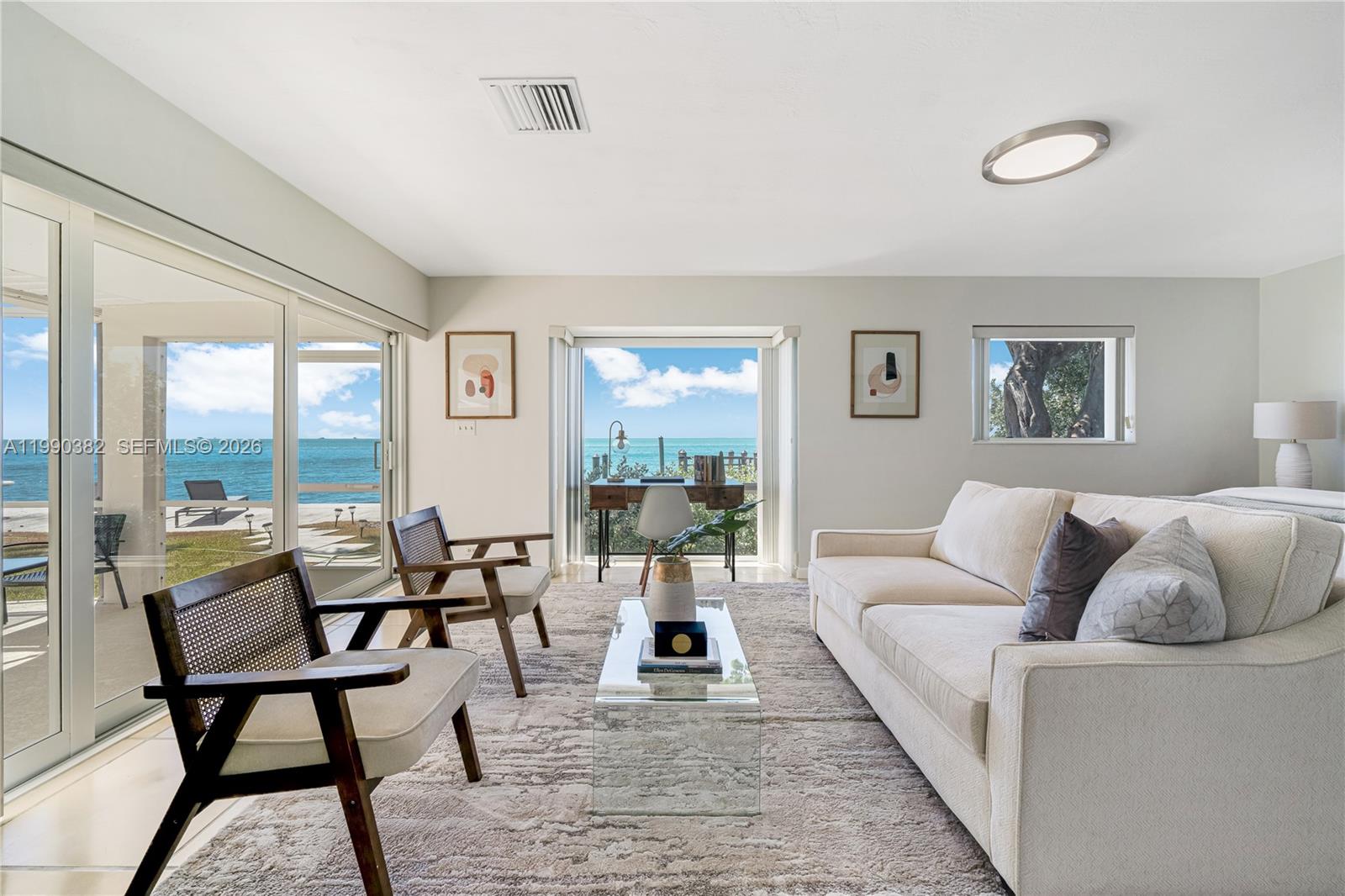 MASHTA ISLAND - Residential