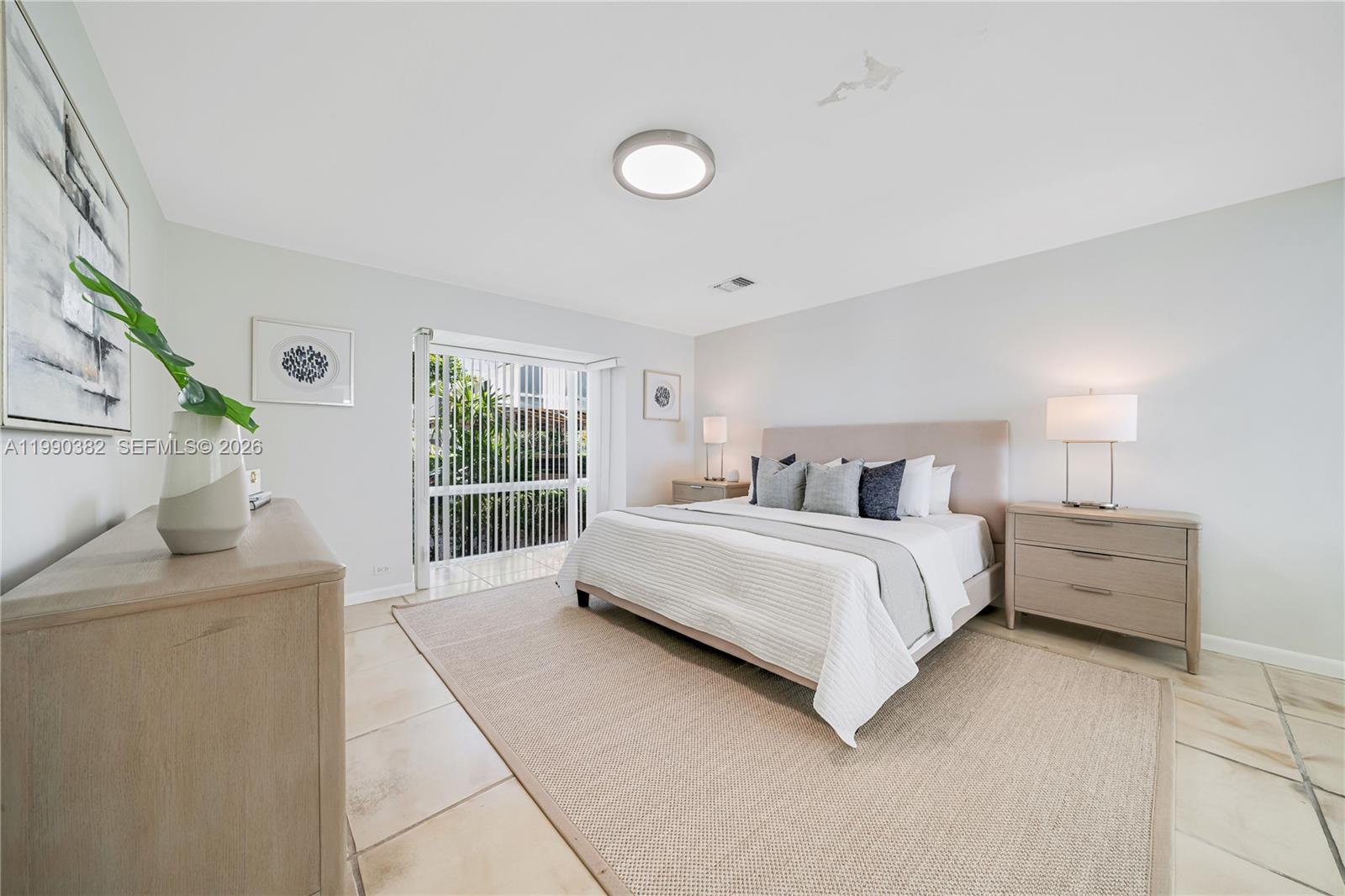 MASHTA ISLAND - Residential