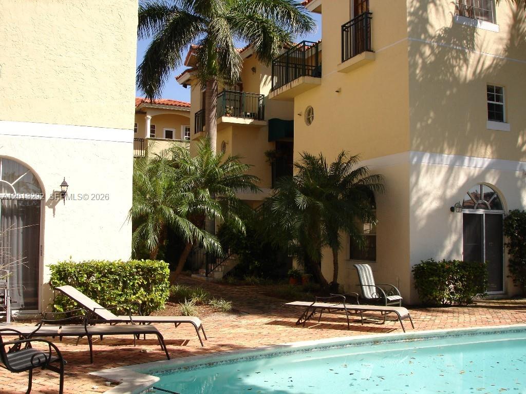 COCO IBIZA CONDOMINIUM - Residential Lease