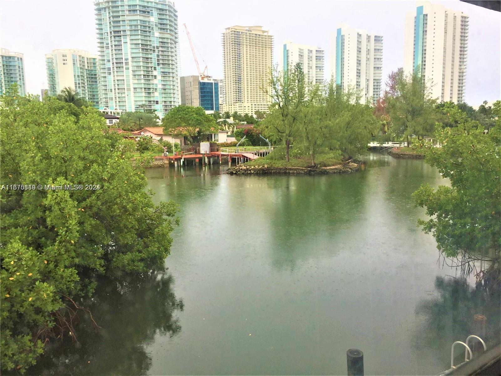POINCIANA IS YT & RCQ CLU - Residential