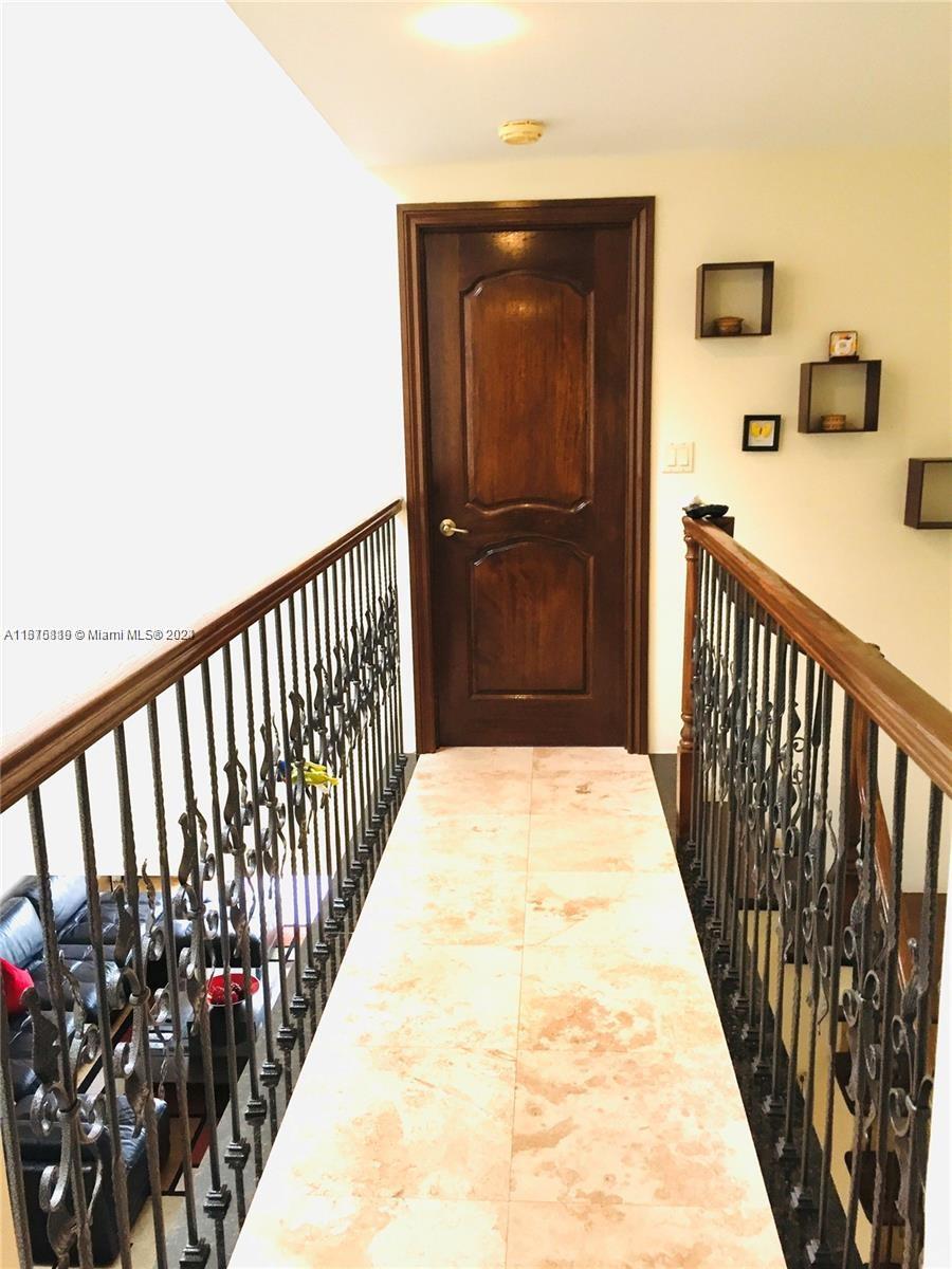 POINCIANA IS YT & RCQ CLU - Residential