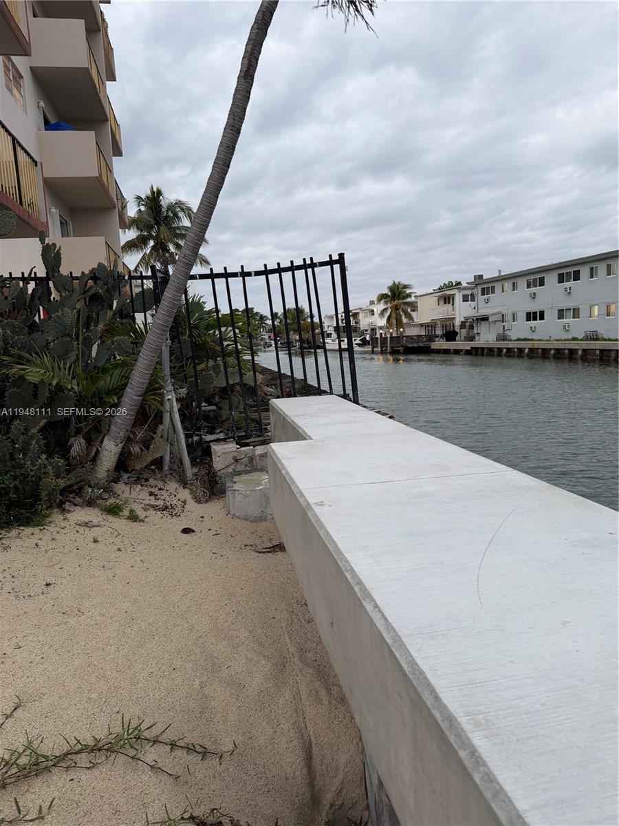 BONI VISTA TWO CONDO - Residential