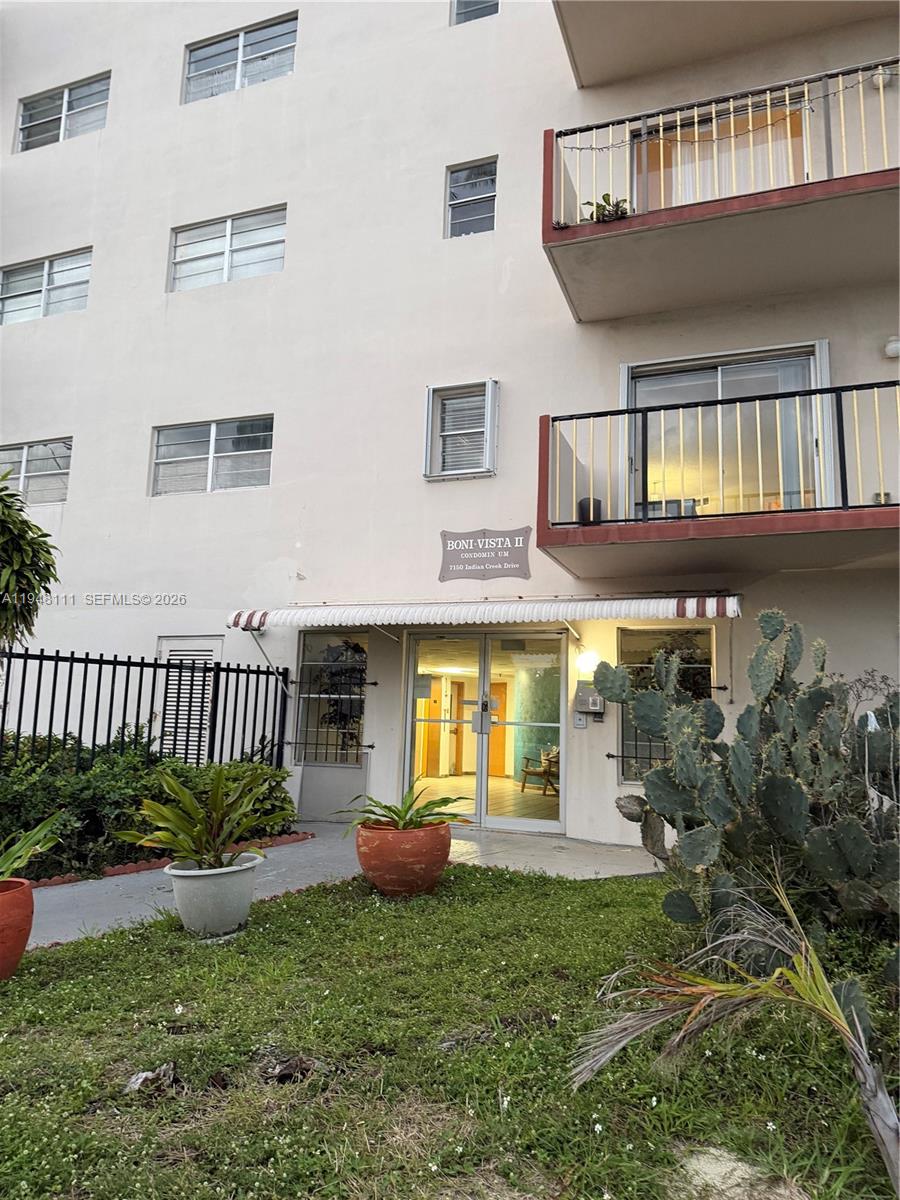 7150 N Indian Creek Dr 505