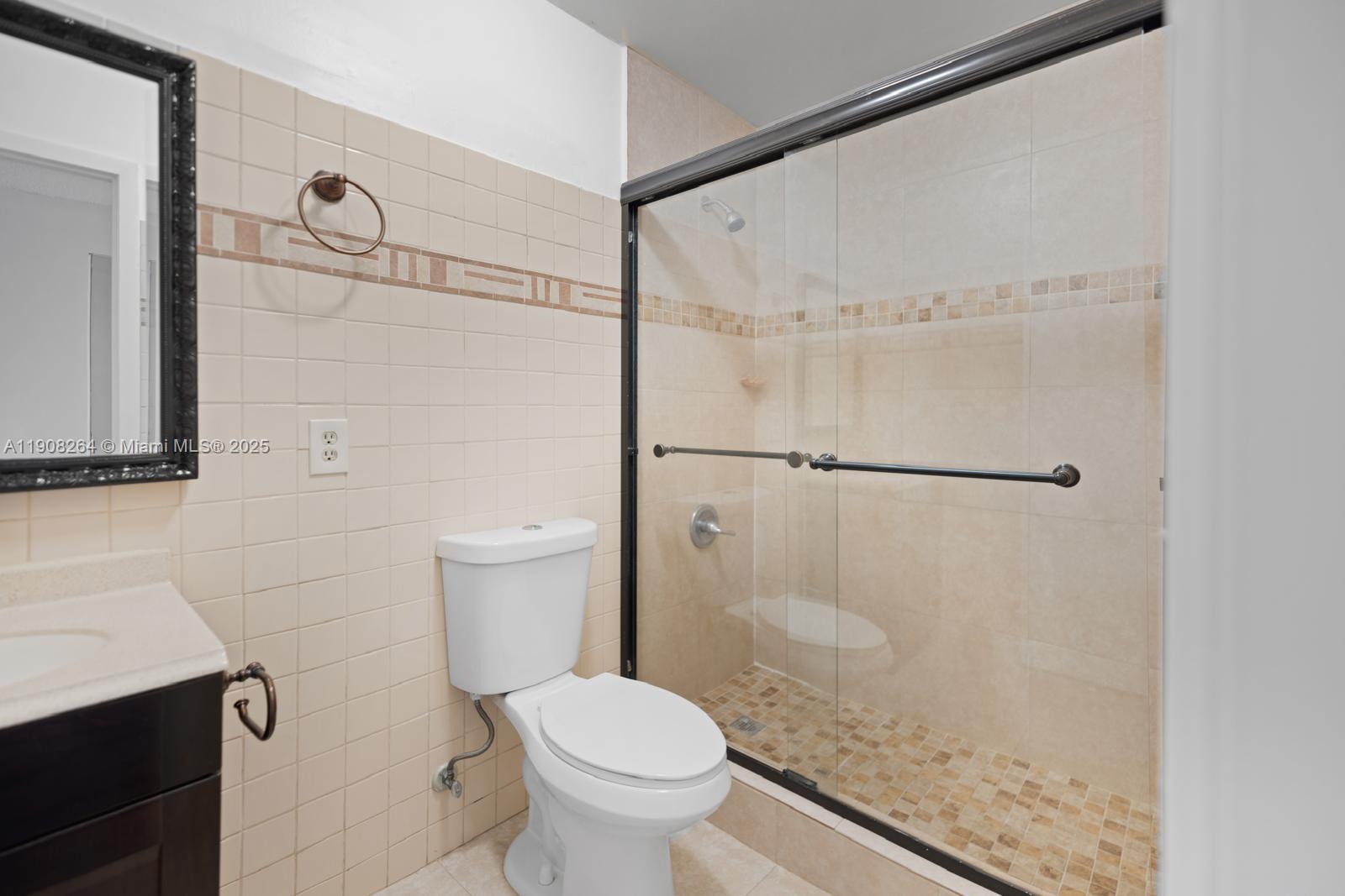 JUNIPER AT THE HAMMOCKS - Residential