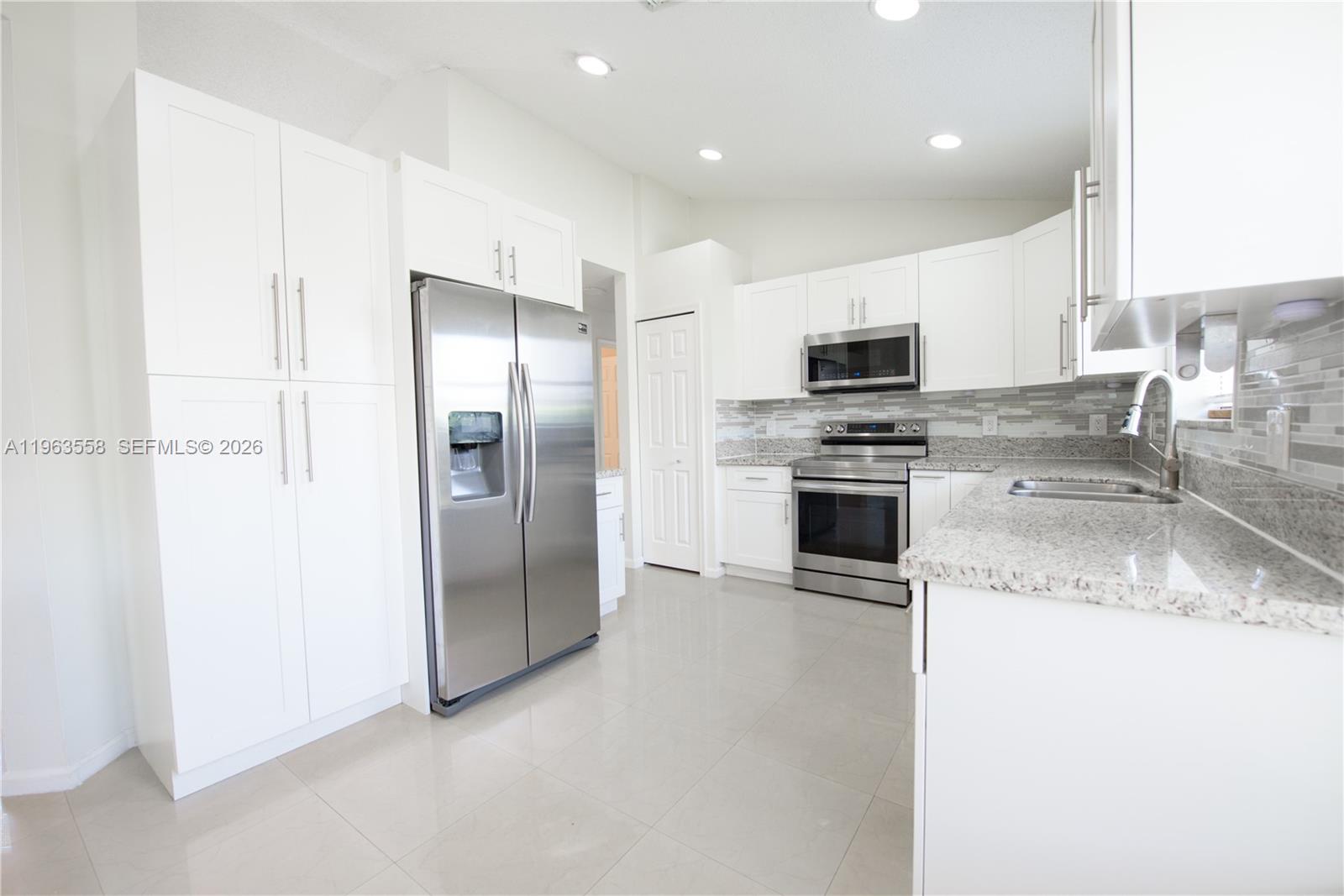 KEYS-GATE NO 2 - Residential