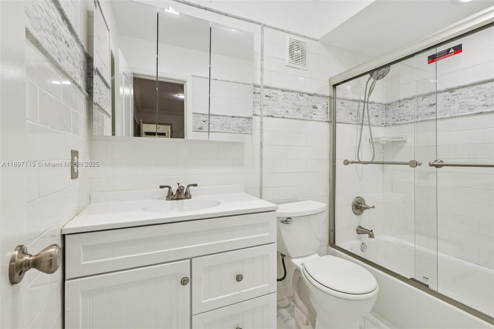 MIRAMAR ISLES SEC 7 - Residential