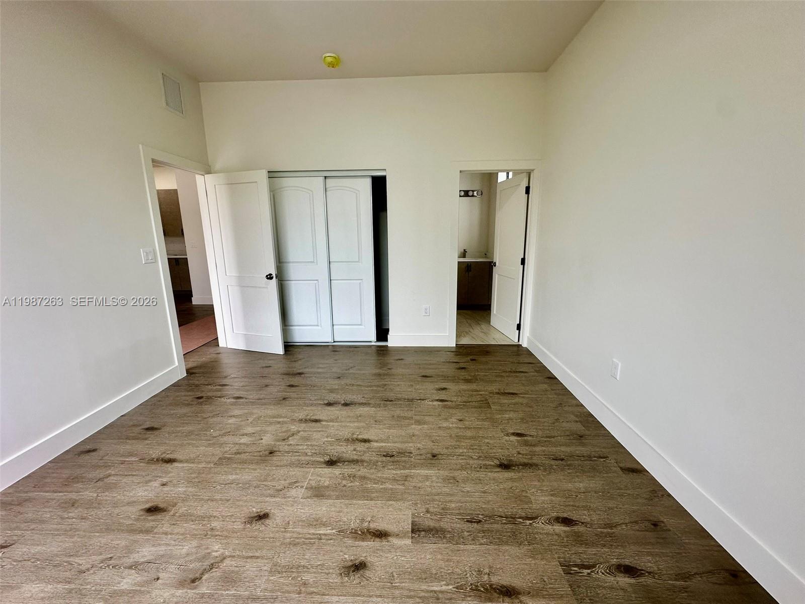 ACME GULFAIR 1ST ADDN - Residential Lease