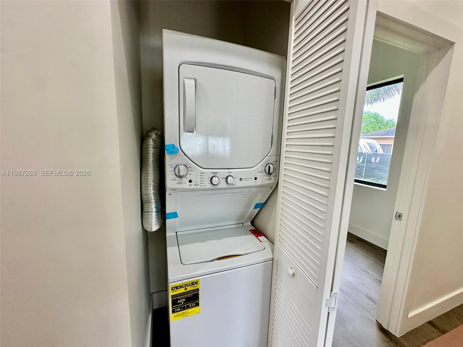 ACME GULFAIR 1ST ADDN - Residential Lease