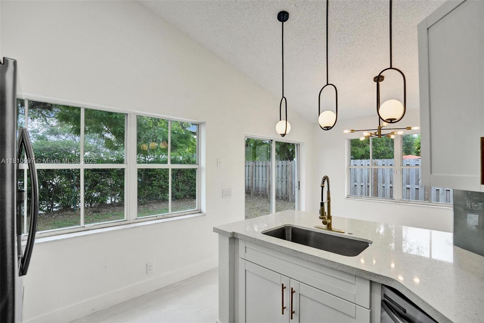 GATEWAY MILE RESUBDIVISIO - Residential