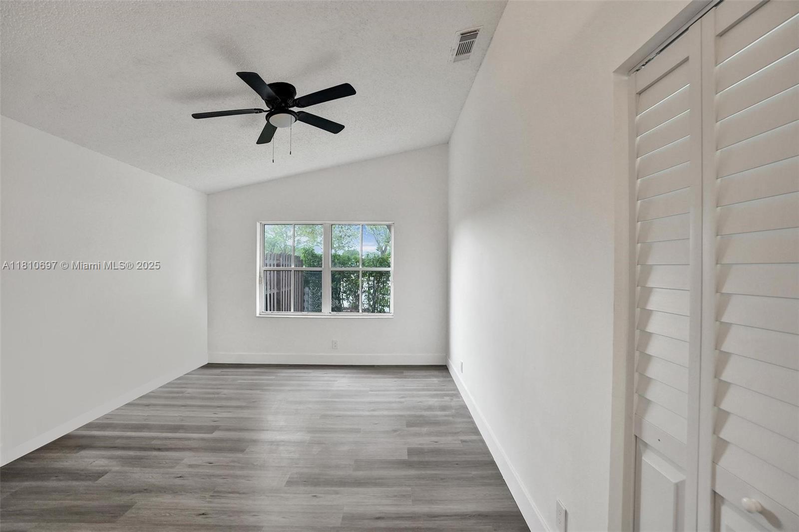 GATEWAY MILE RESUBDIVISIO - Residential