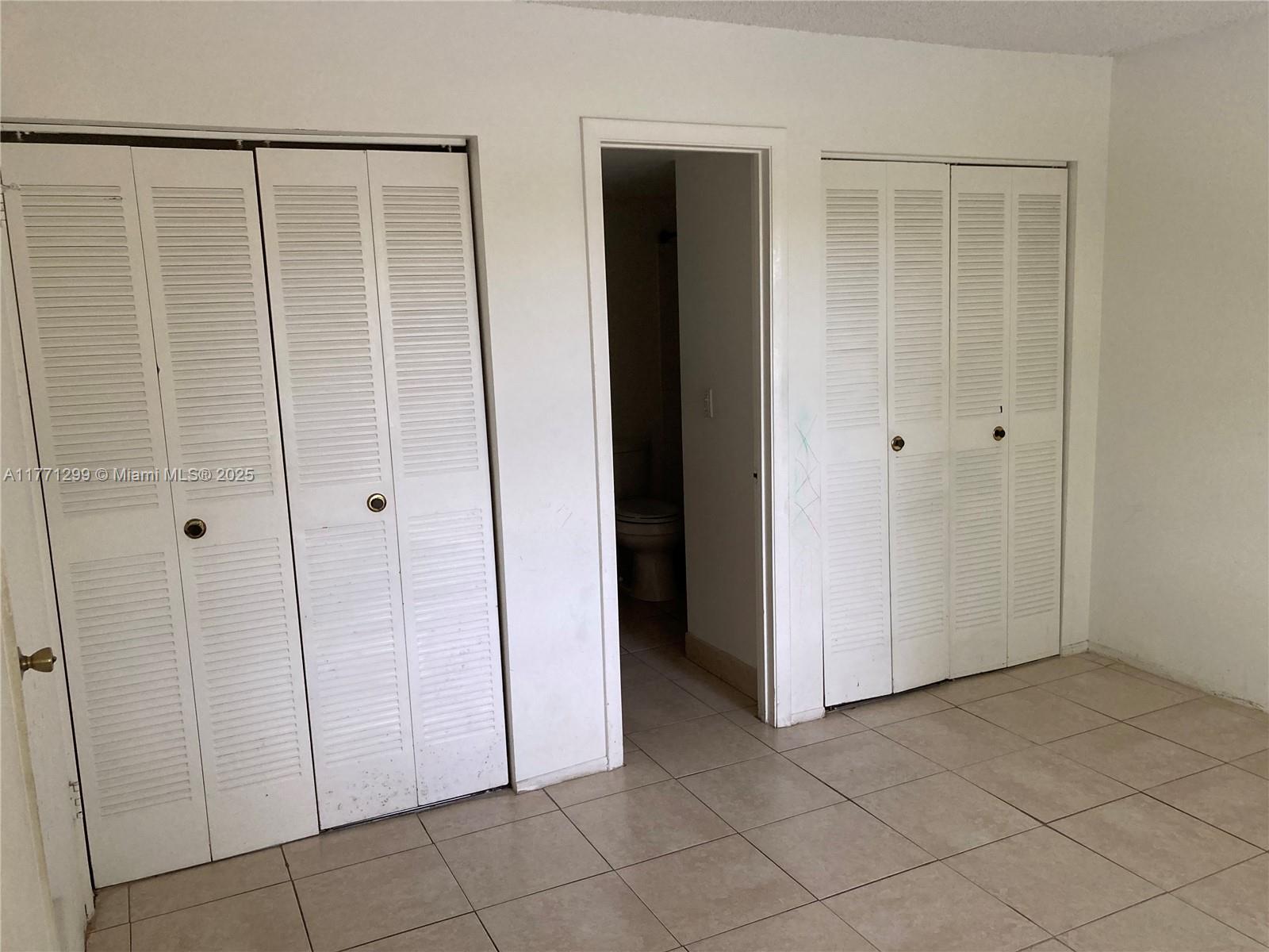 ORANGE TREE OF CORAL SPRI - Residential