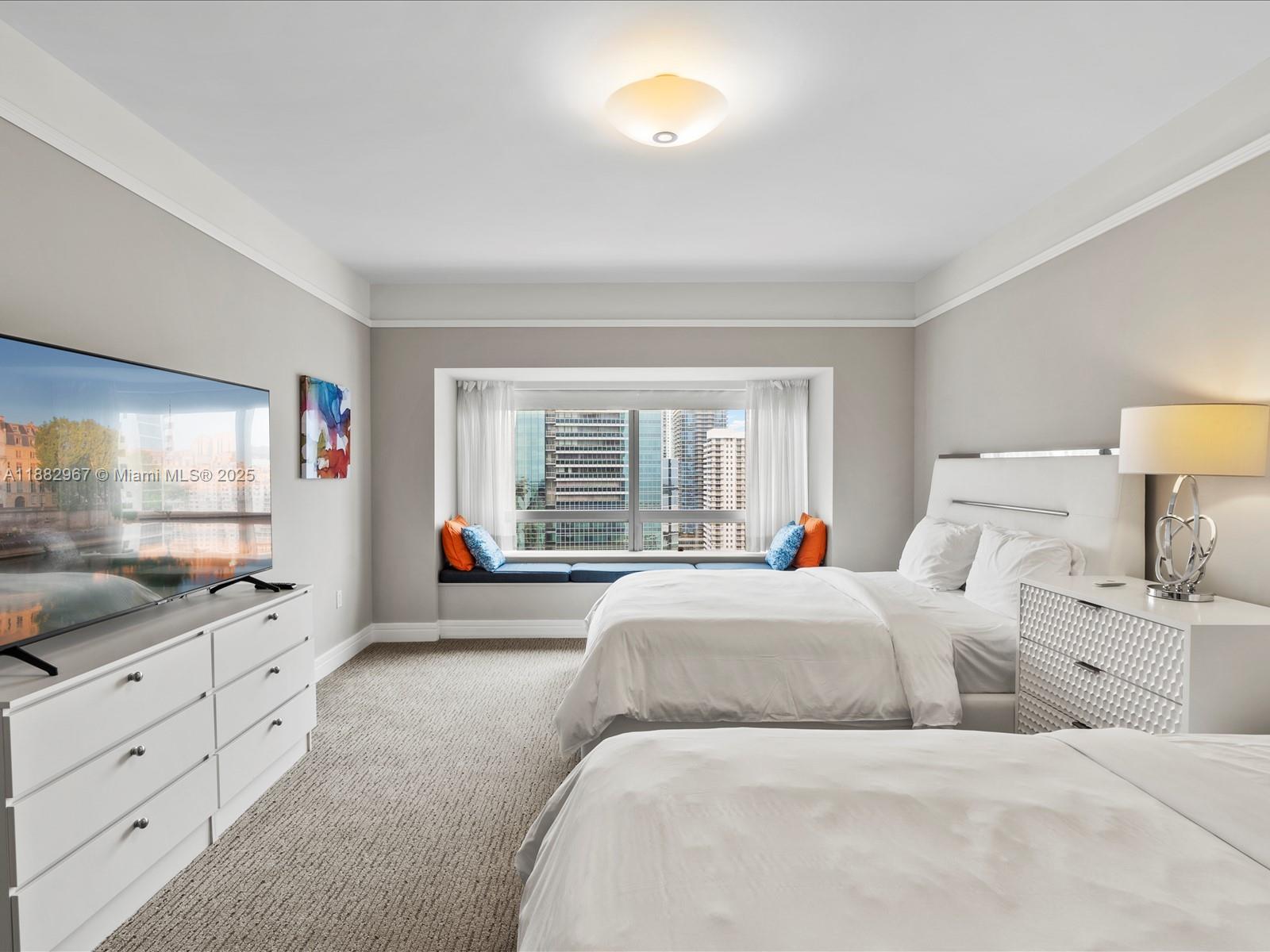 MILLENNIUM TOWER CONDOMIN - Residential