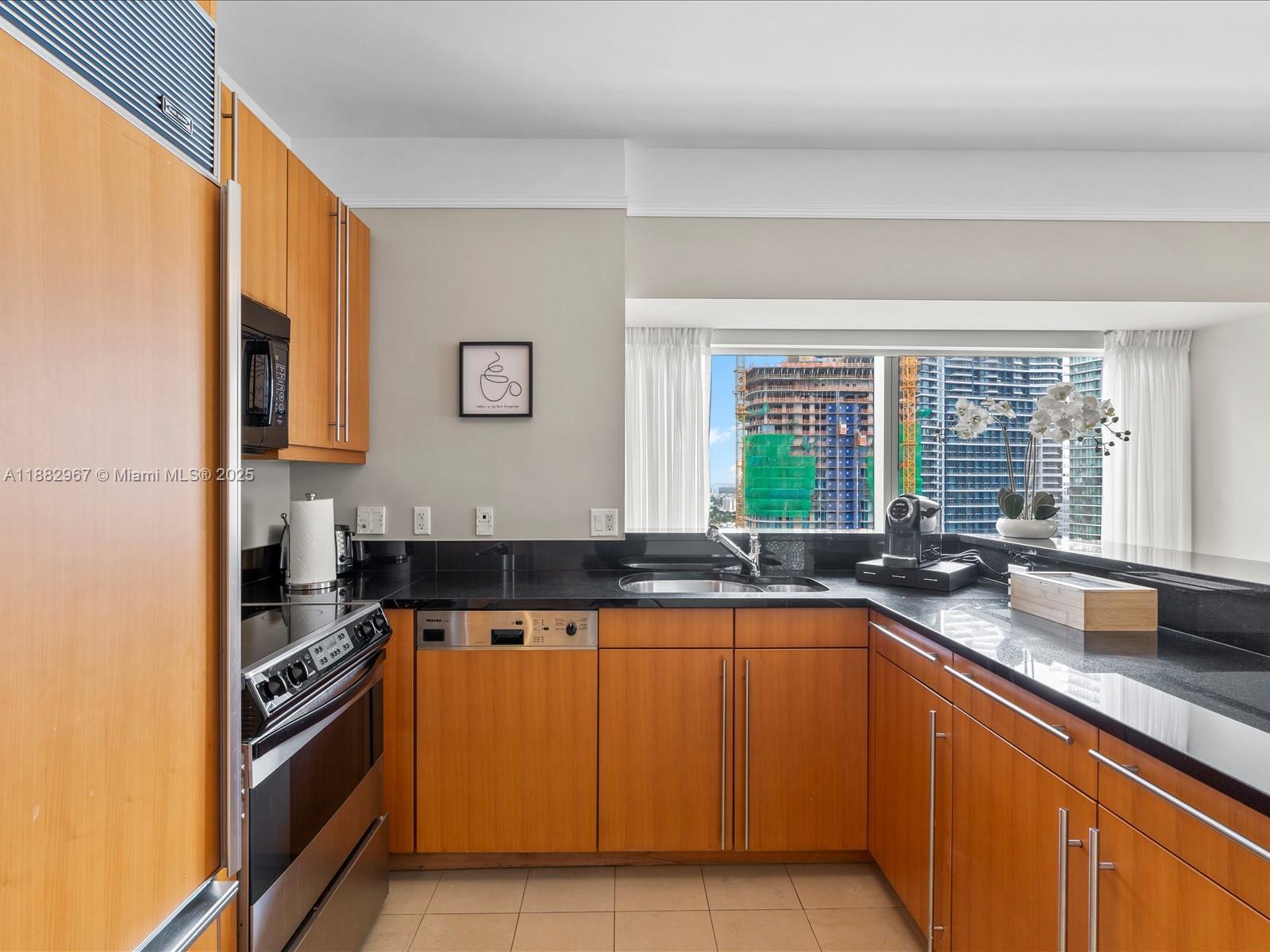 MILLENNIUM TOWER CONDOMIN - Residential