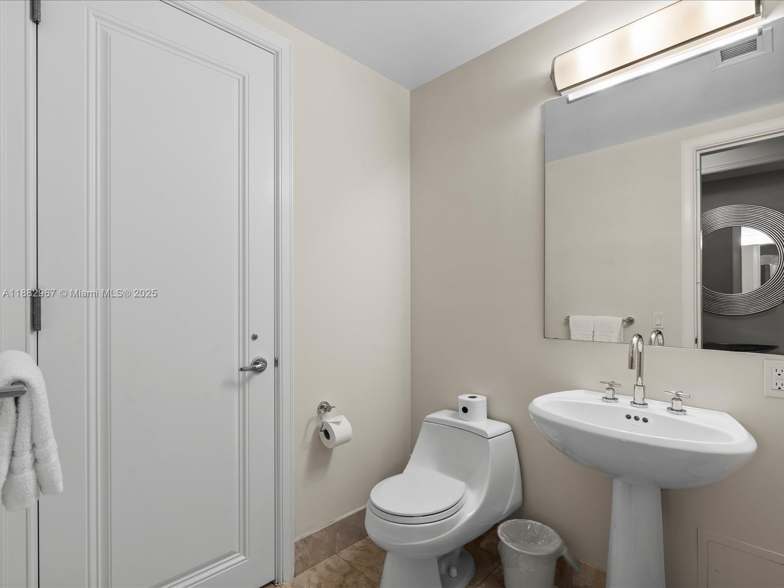 MILLENNIUM TOWER CONDOMIN - Residential