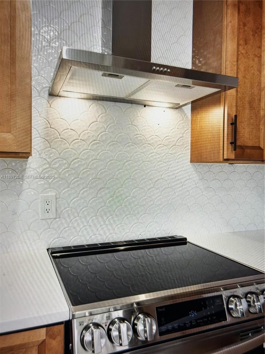 KINGS POINT SEVILLE CONDO - Residential