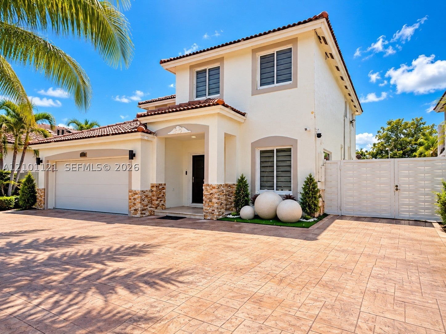 7874 NW 194TH ST