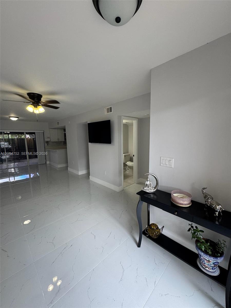 FLAMINGO GARDENS PHASE FO - Residential