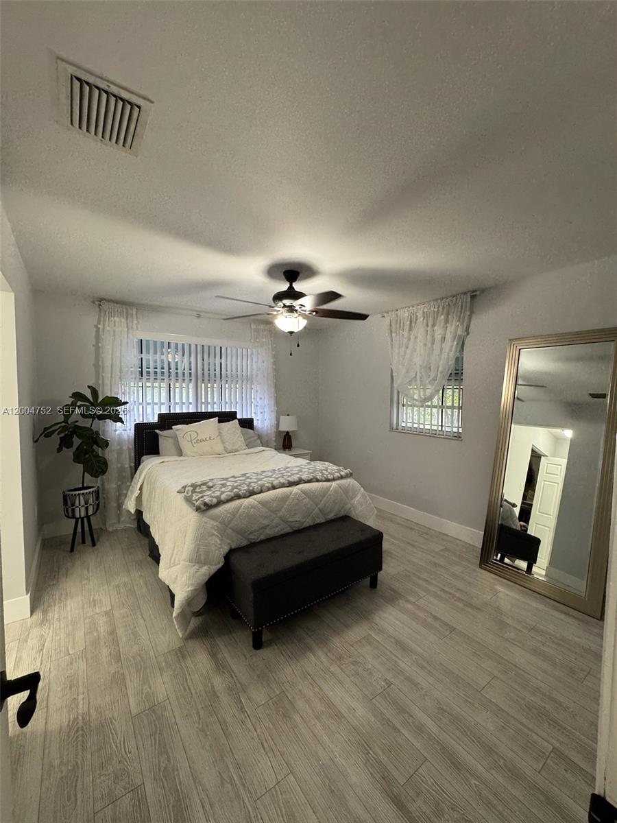 FLAMINGO GARDENS PHASE FO - Residential