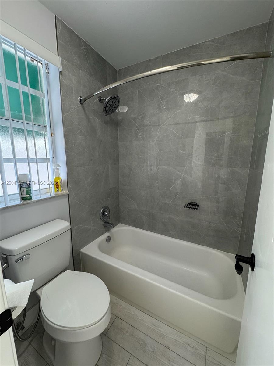 FLAMINGO GARDENS PHASE FO - Residential