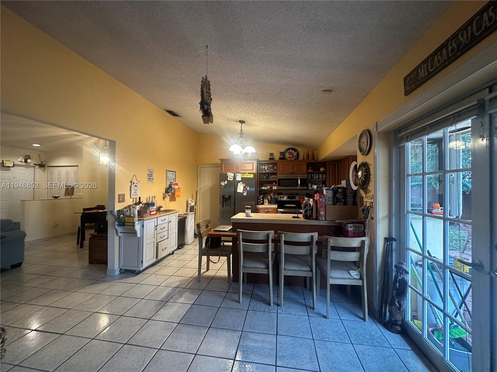 COUNTRY LAKE MANORS SEC 2 - Residential