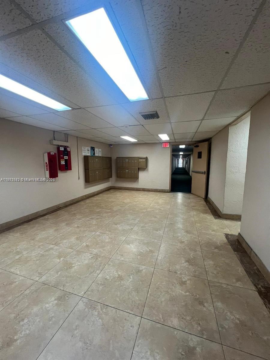 TARA GARDENS 1 CONDO - Residential Lease
