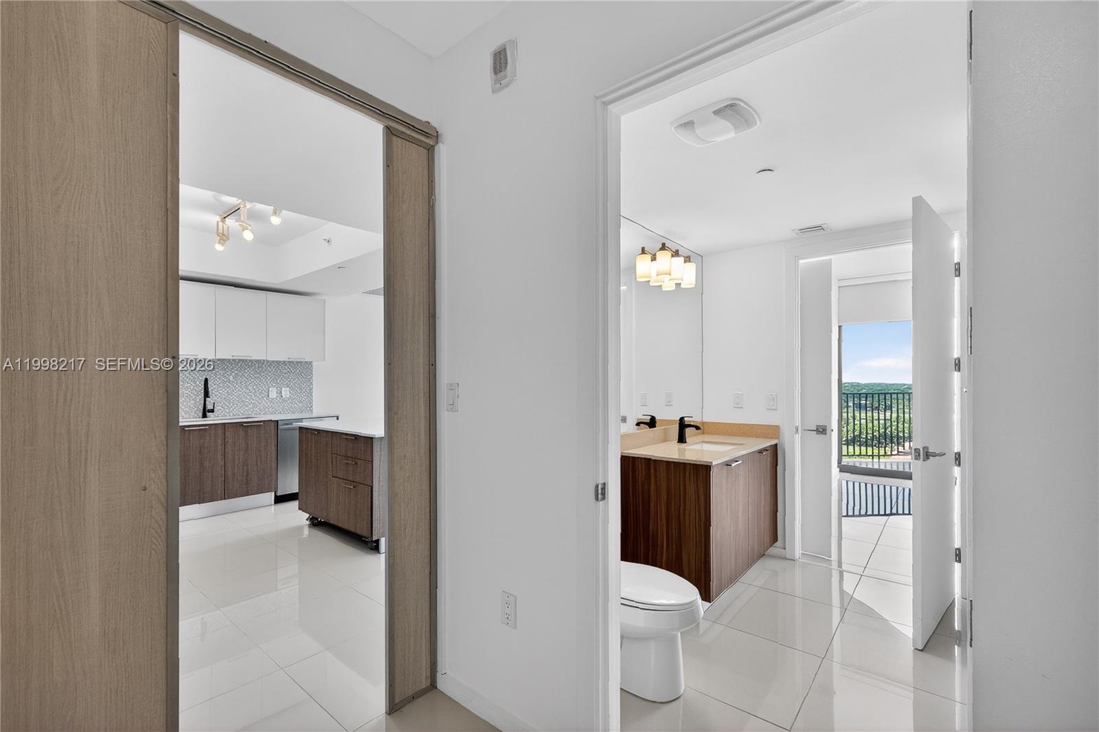 5252 PASEO CONDO - Residential Lease