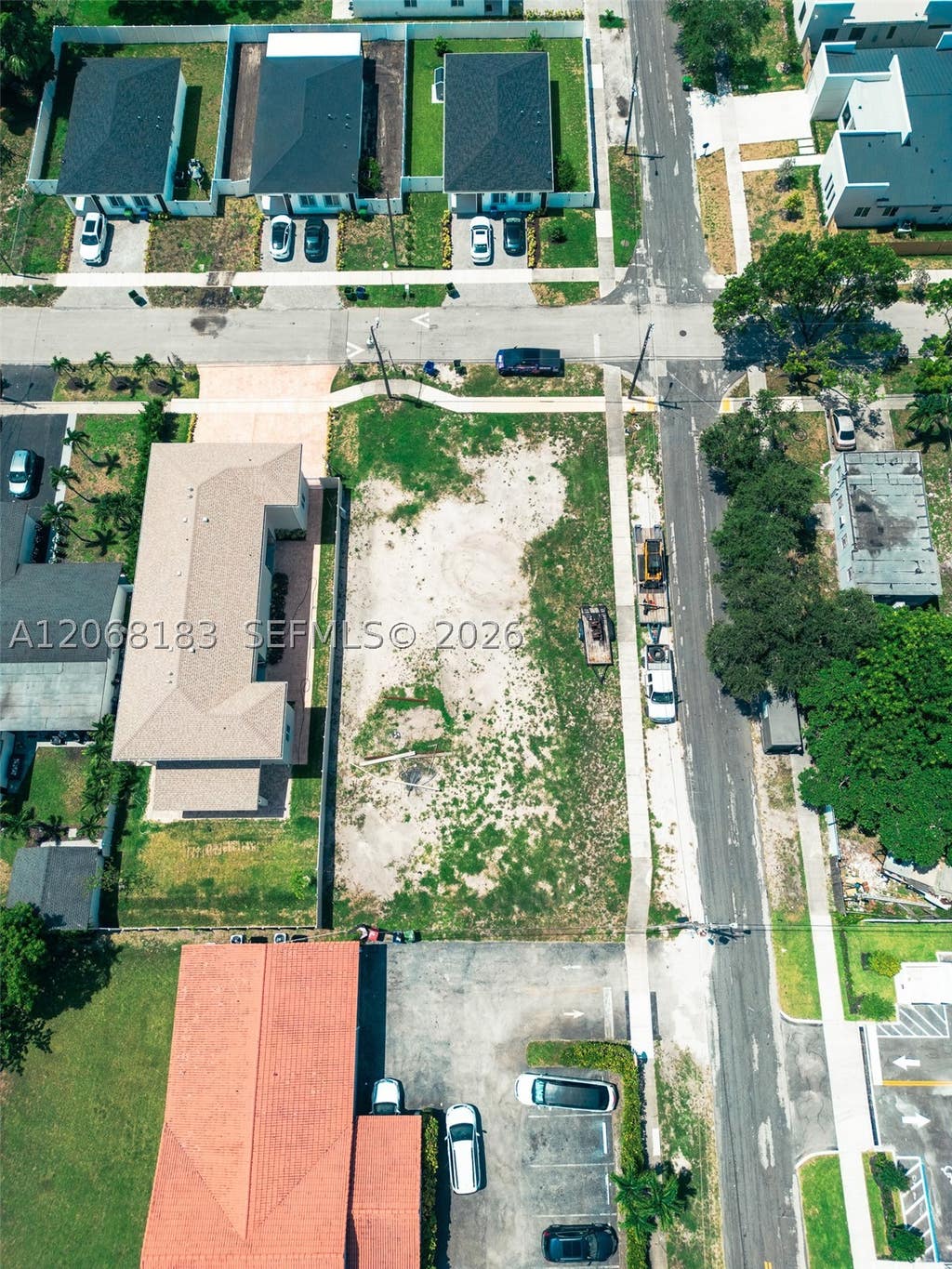 Photo of 1000 NW 4 Ave, Hallandale Beach, FL 33009 (MLS # A12068183)