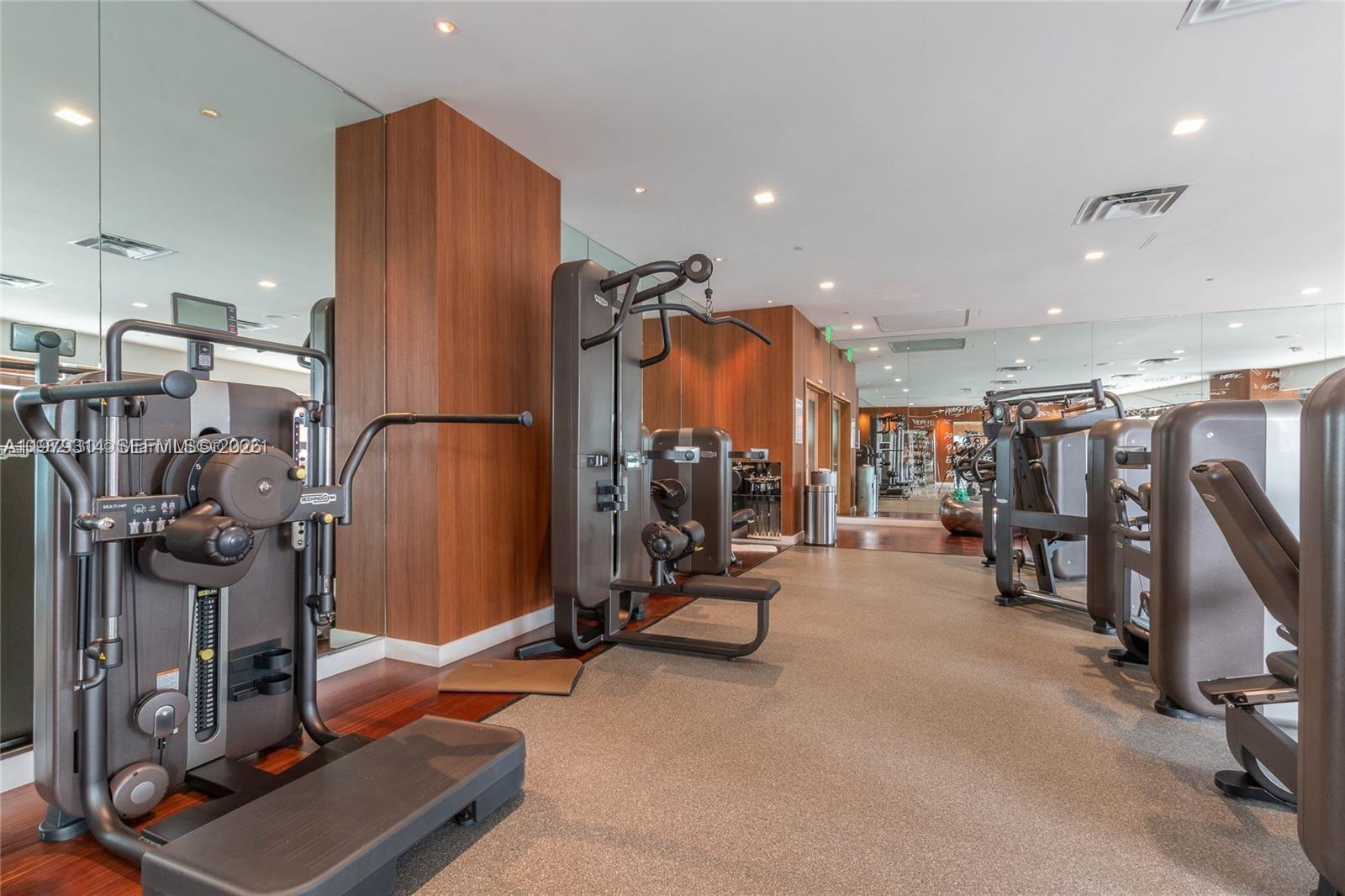 SLS Brickell - Residential Lease