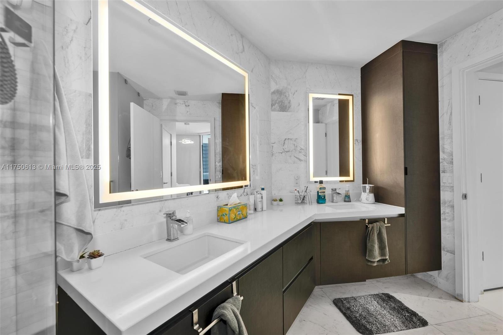 PARAMOUNT MIAMI WORLDCENT - Residential