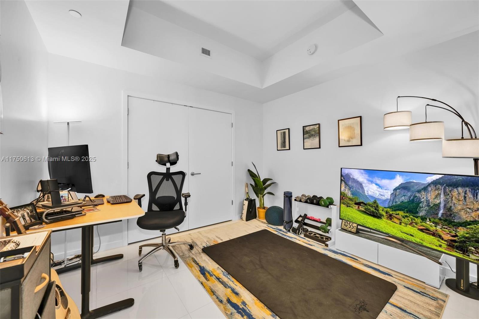 PARAMOUNT MIAMI WORLDCENT - Residential