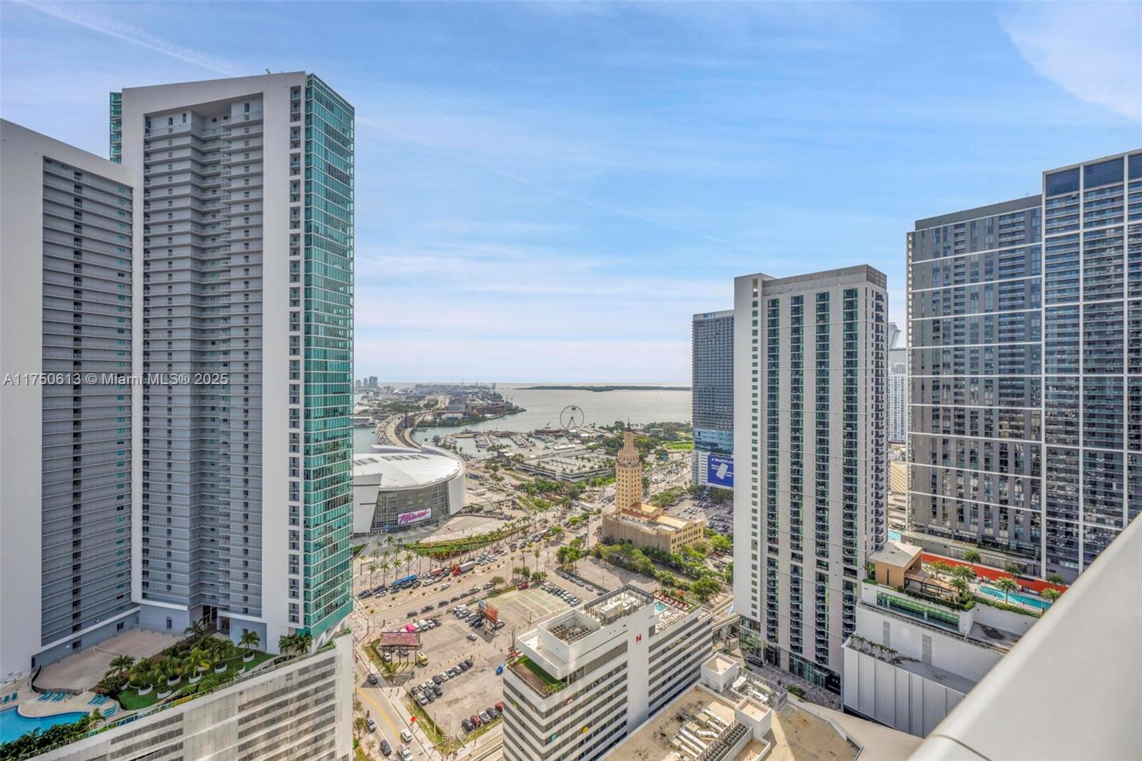PARAMOUNT MIAMI WORLDCENT - Residential