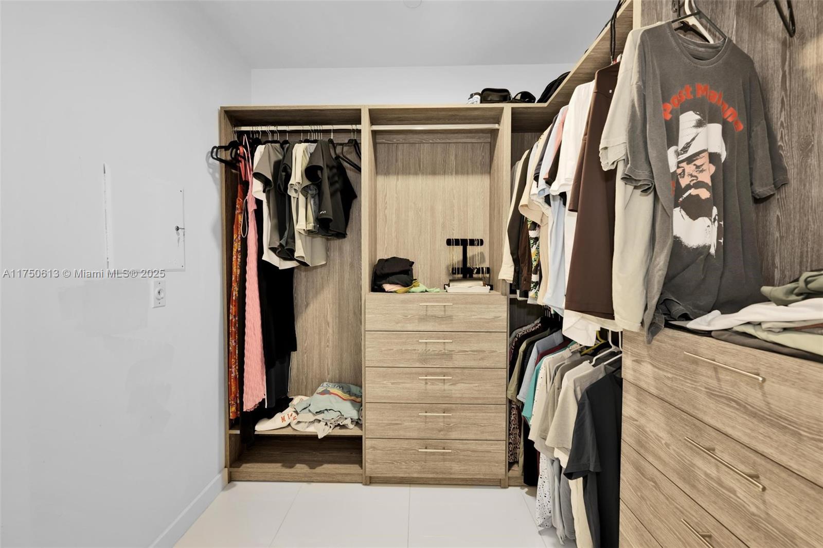 PARAMOUNT MIAMI WORLDCENT - Residential