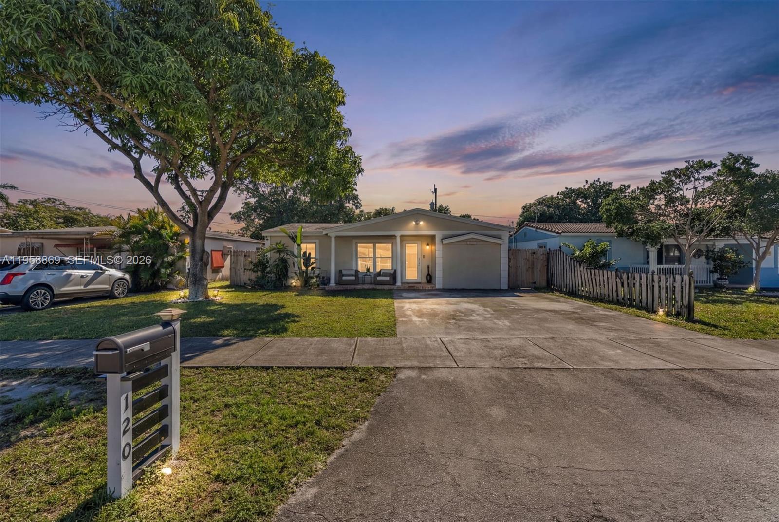 NORTH ANDREWS TERRACE FIR - Residential