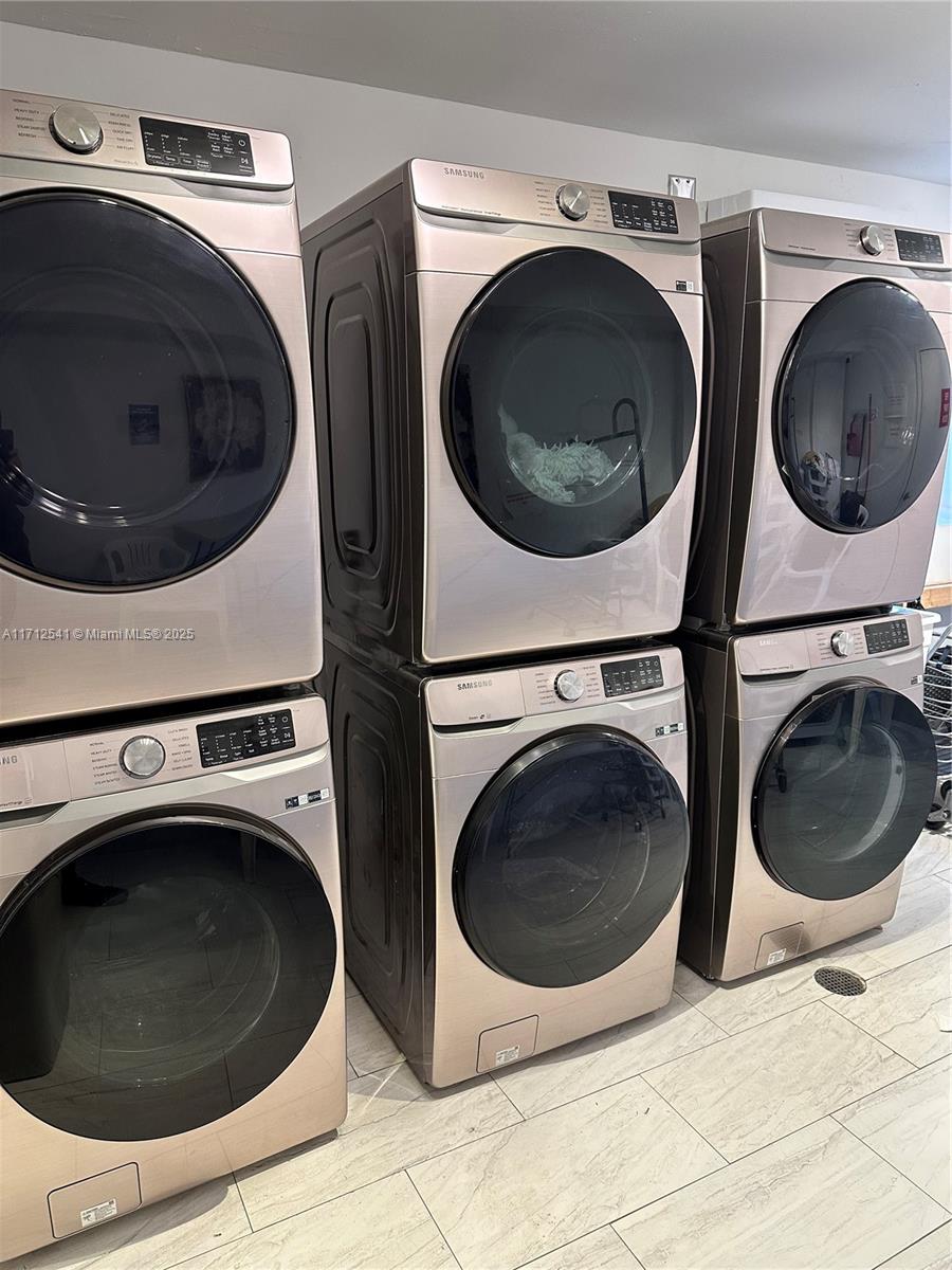 COLLINS TOWERS CONDO - Residential