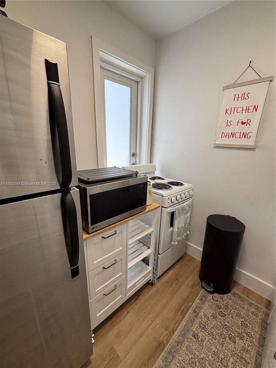 CORAL GABLES SEC L - Residential Lease