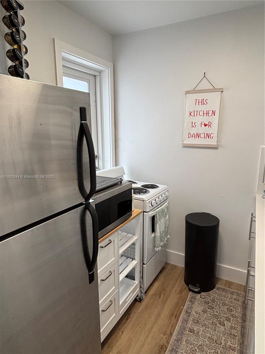 CORAL GABLES SEC L - Residential Lease