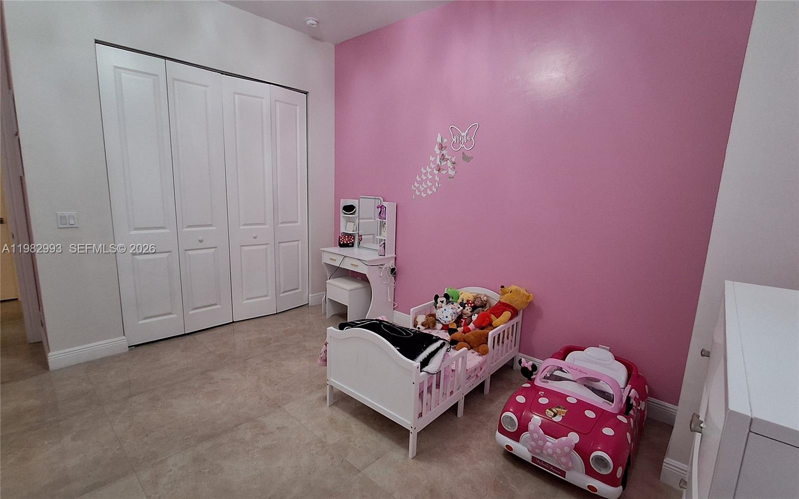 GOLDEN GATE EST - Residential